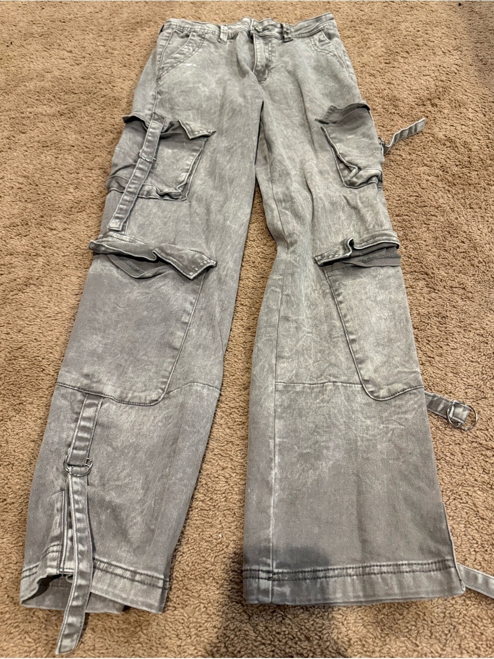 Gray Wide Leg Cargo Jeans - Flare Utility Style